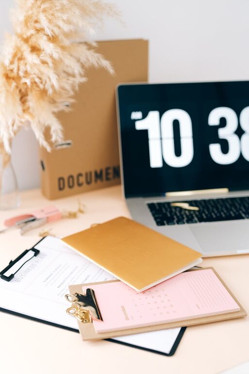 Cum să îți organizezi eficient timpul pentru a crește productivitatea zilnică